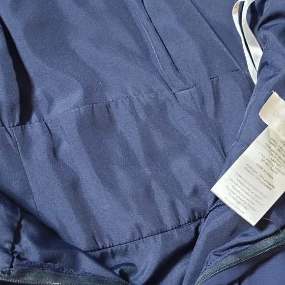 David's Bridal Womens Bridesmaid Formal Dress for Any Occasion - Picture 11 of 12